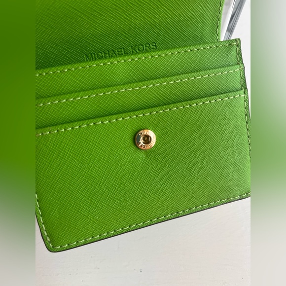 Michael Kors Lime Green Card Holder - Picture 11 of 13